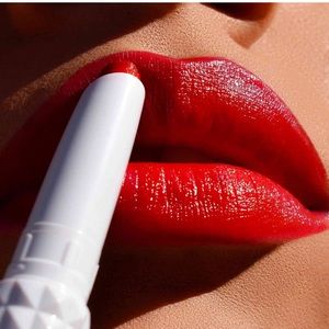 Kat Von D Epic Kiss Lipstick